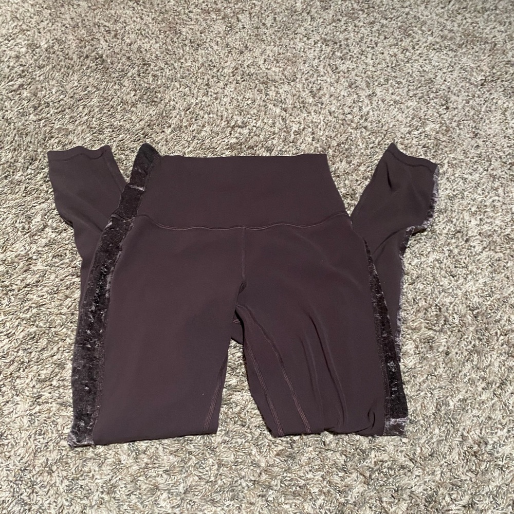 HR 28” align leggings velvet stripe